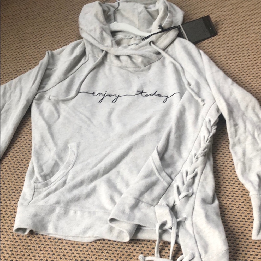 Spiritual gangster sweatshirt NWTO